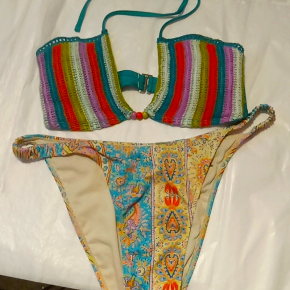 Bikini 👙